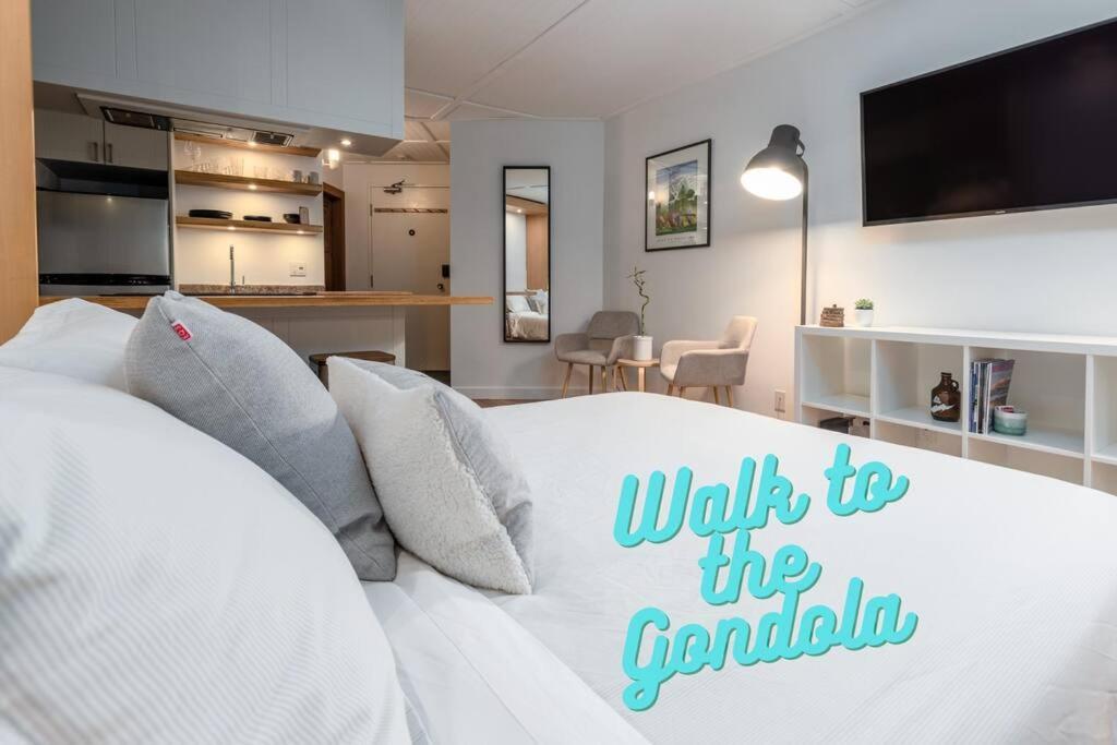 Casa Creekside - Walk To Gondola, Shops, Lakes! Whistler Exterior foto